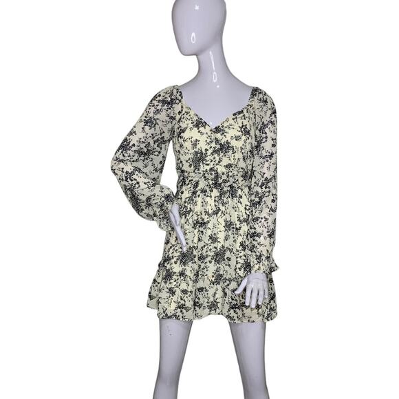 Floral Print Mini Dress NWOT Long Sleeve Tie and Hidden Zipper on Back Size M - Picture 1 of 14